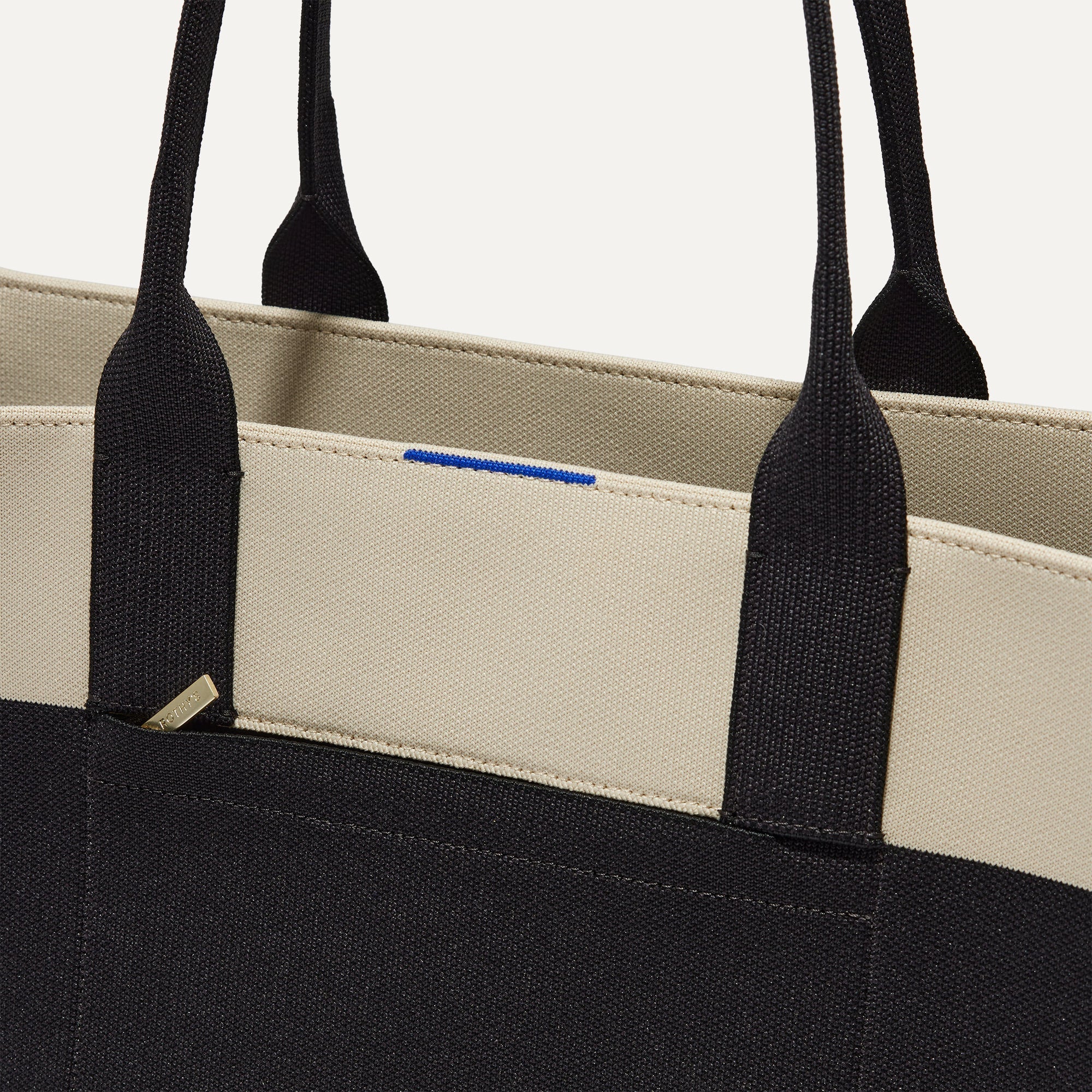 The Classic Tote - Luna