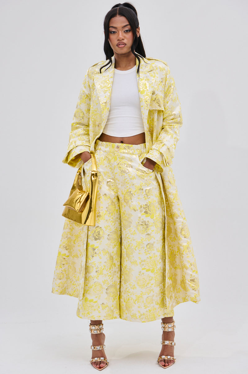 NO EXPECTATIONS CROPPED BROCADE PANTS