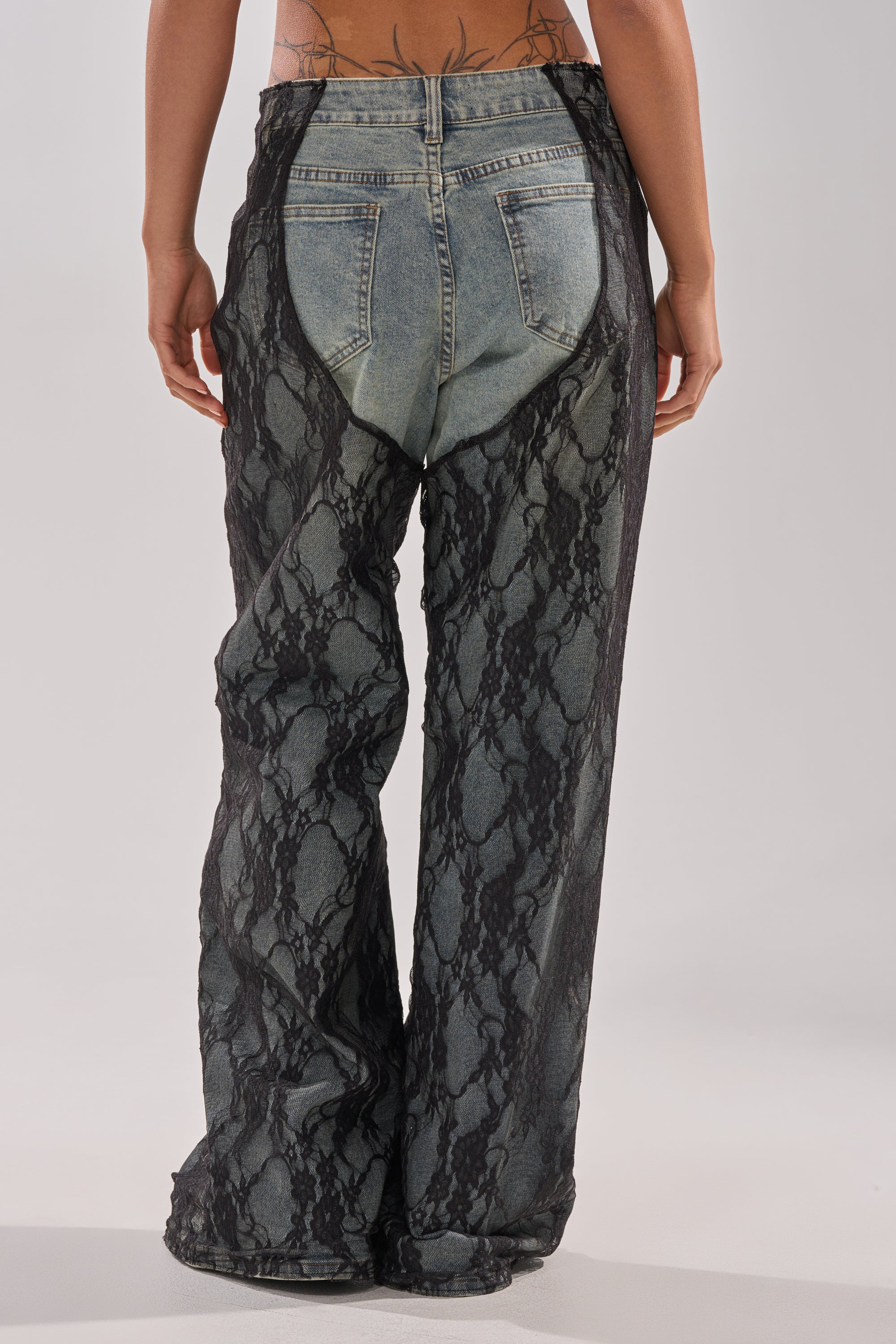 SEXY LACE CHAP DENIM