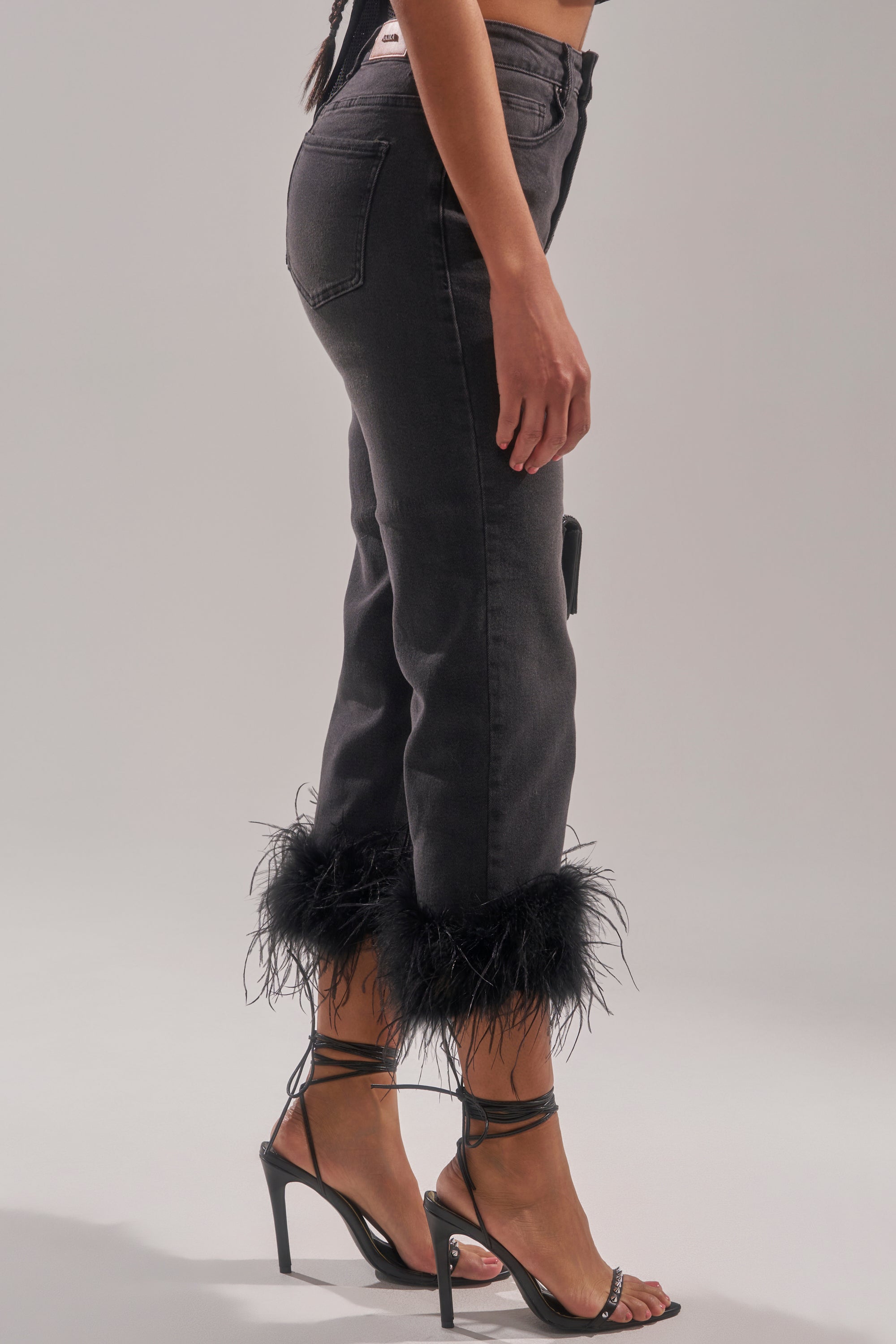 TRIPPY LIKE ME DENIM PANT WITH FEATHER