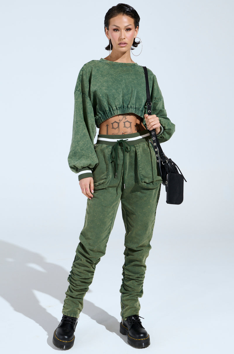 DUSTIN CROPPED CREW
