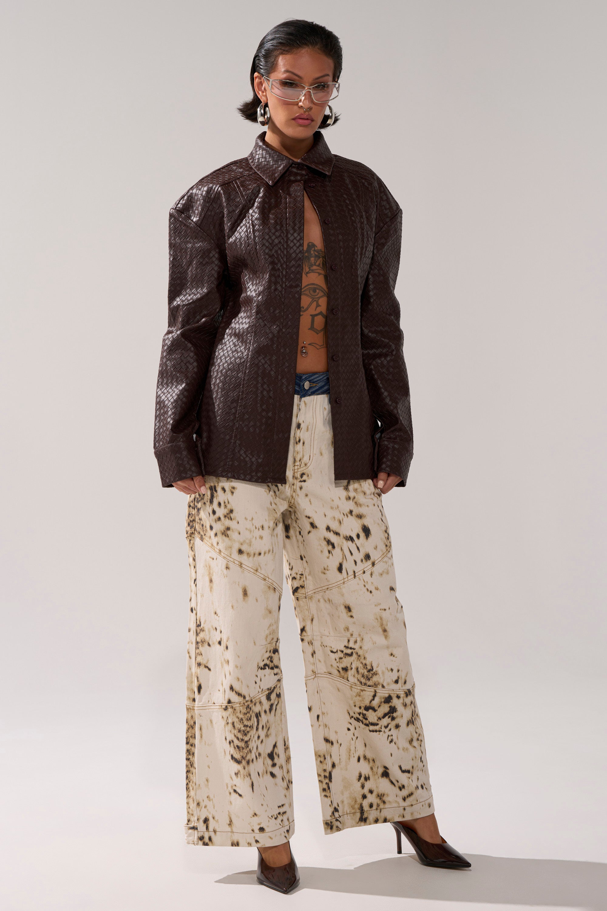 FEELING RICH FAUX LEATHER BUTTON DOWN