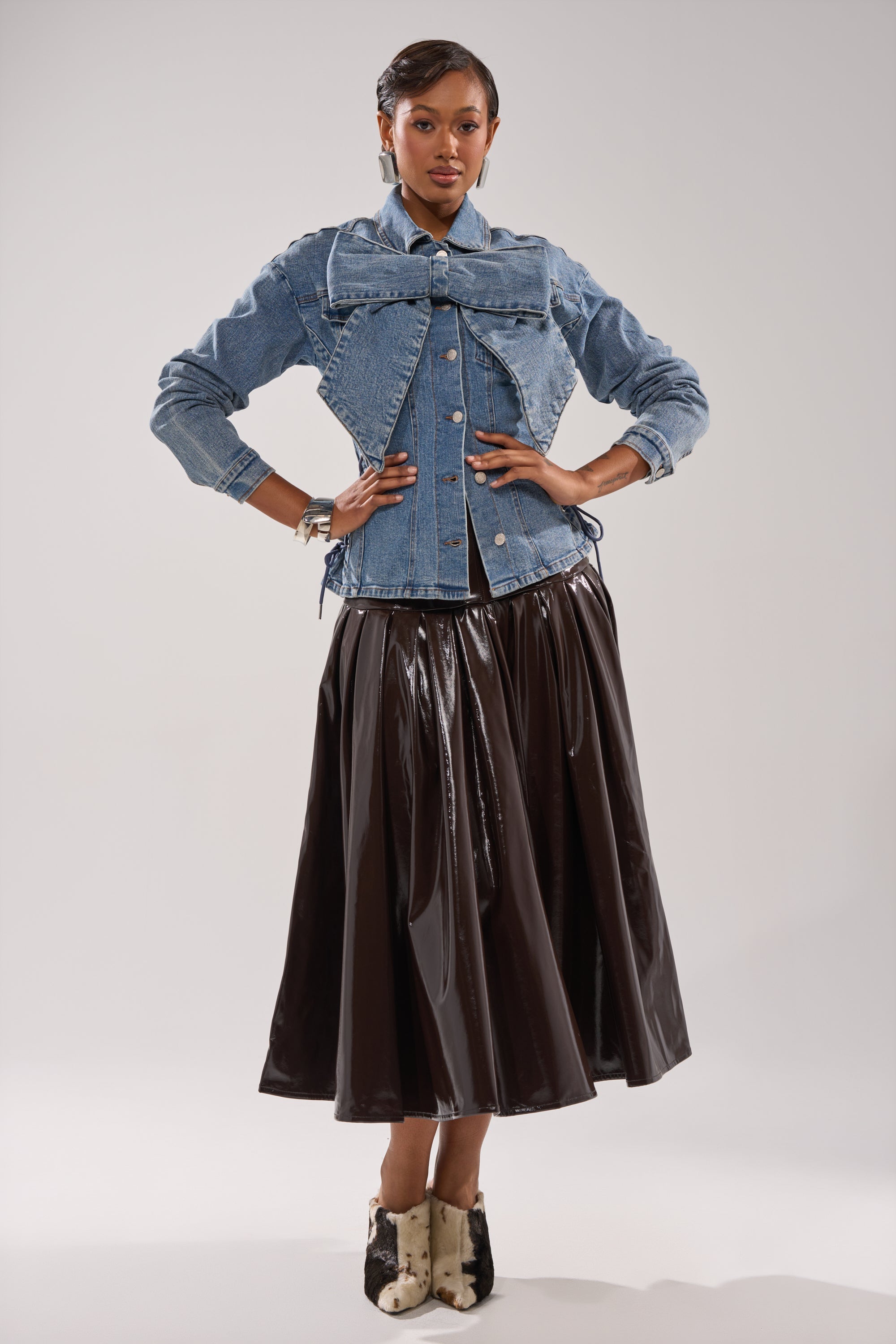 DAY BREAK BUTTON DOWN BLOUSE