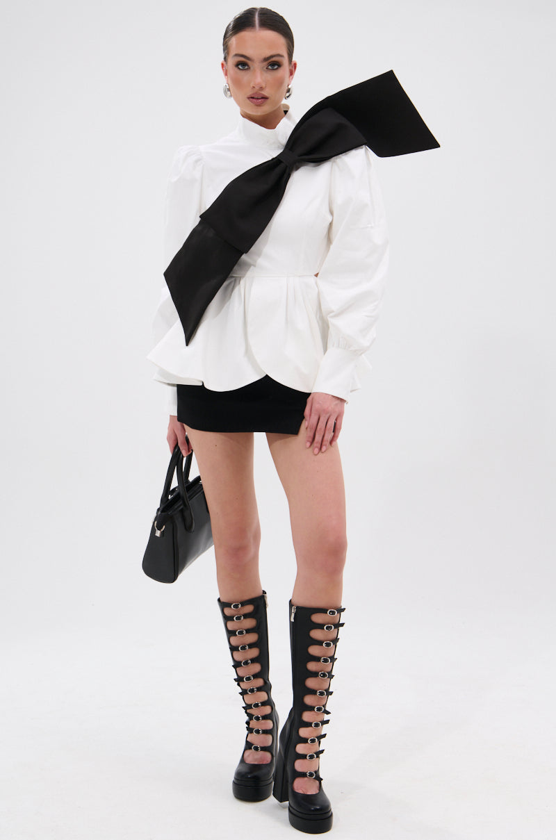 SO CHIC BOW BLOUSE