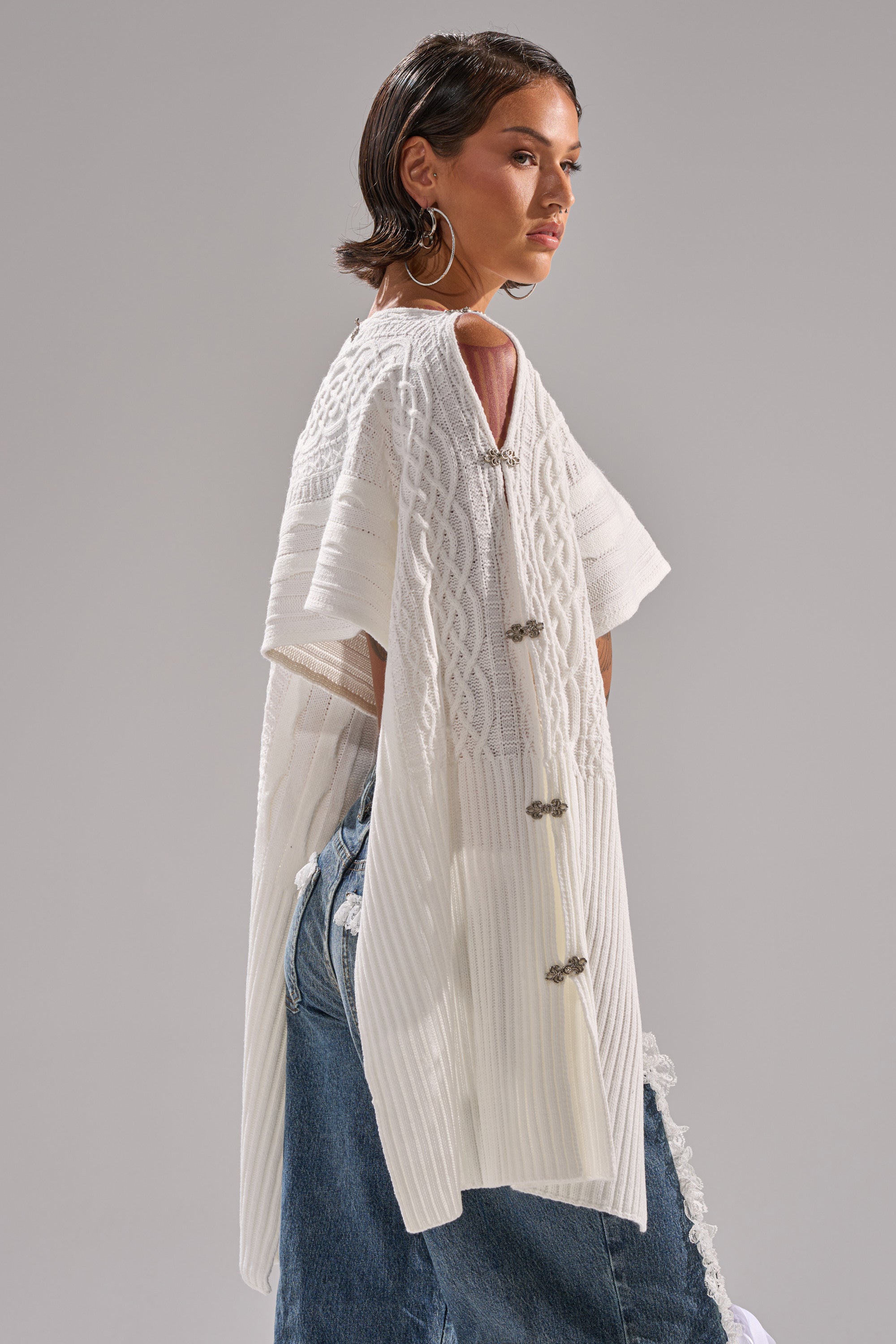 JOAN CABLE KNIT TOP