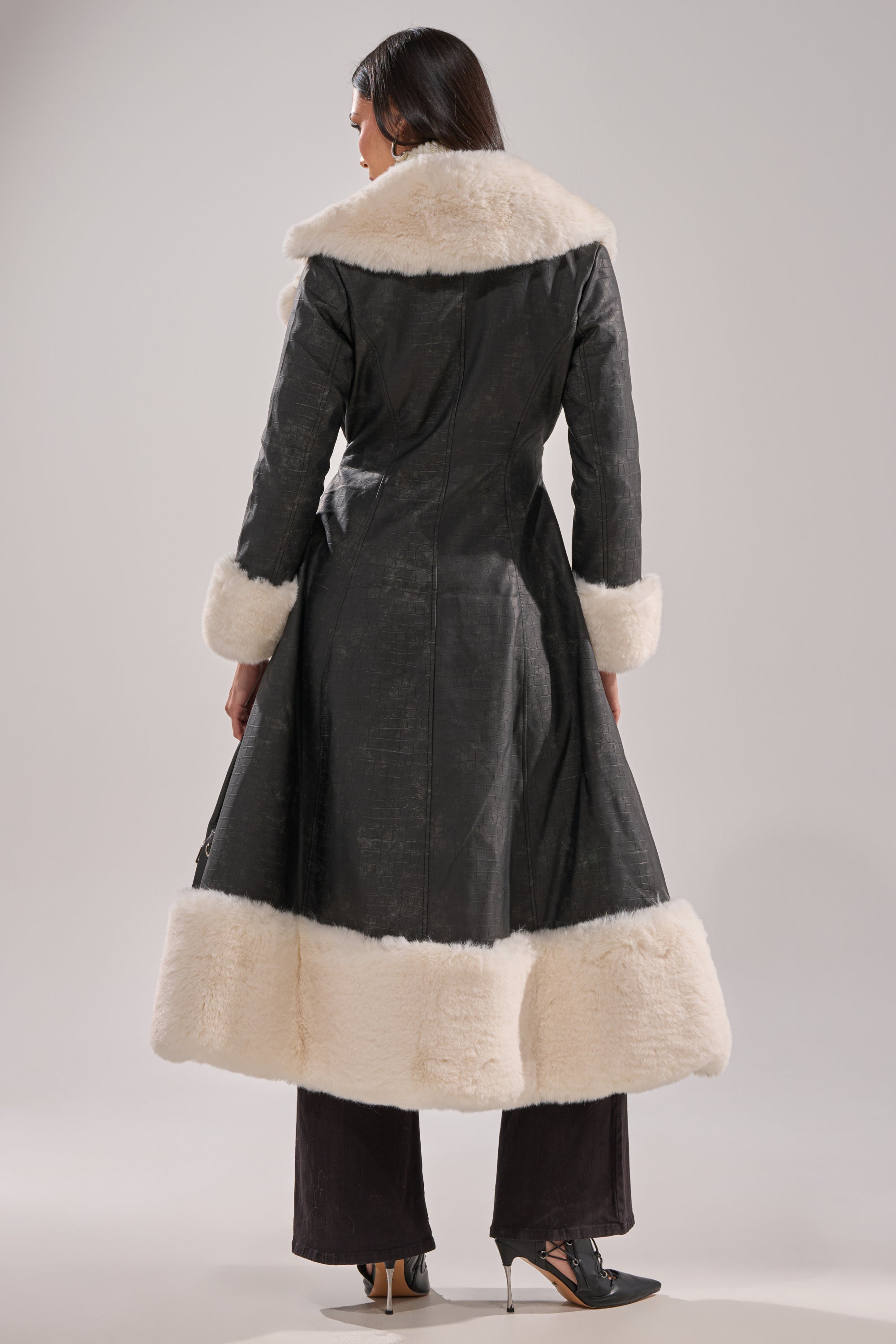 VIVIAN FUR TRIM TRENCH IN GREY