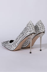 AZALEA WANG GLITCH IN THE SYSTEM STILETTO PUMP IN WHITE